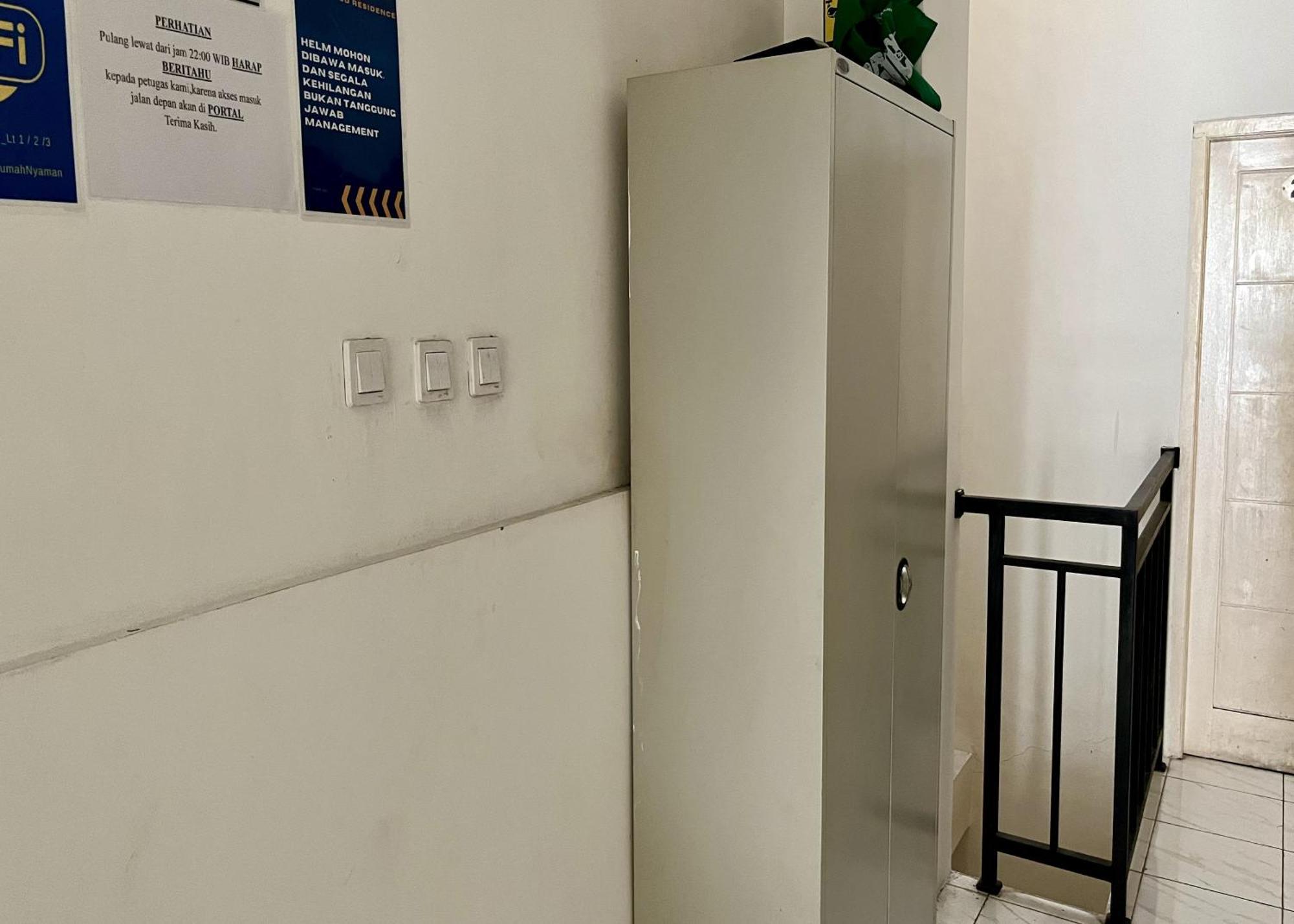 Rb Residence Grogol Jakarta Bagian luar foto