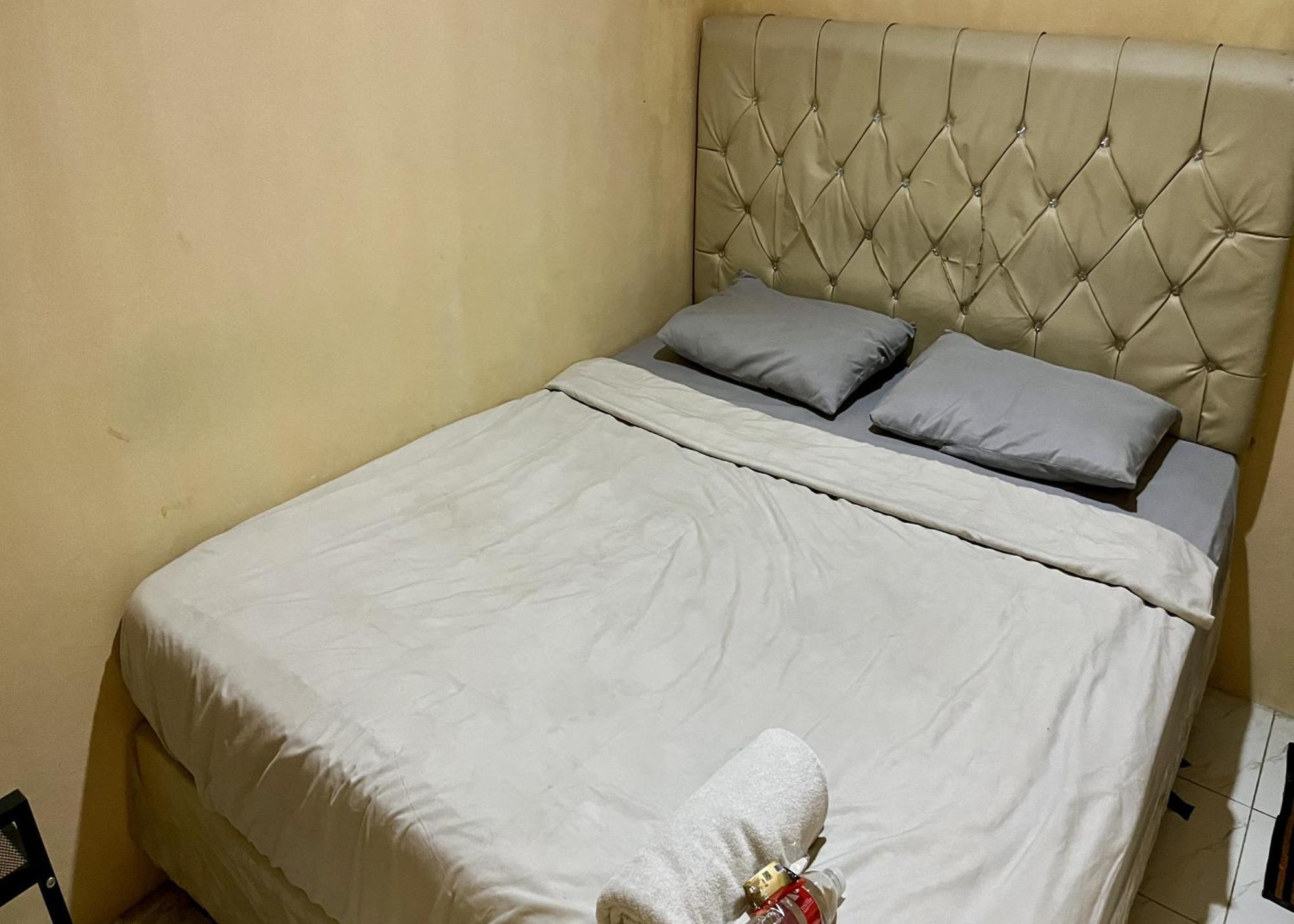 Rb Residence Grogol Jakarta Bagian luar foto